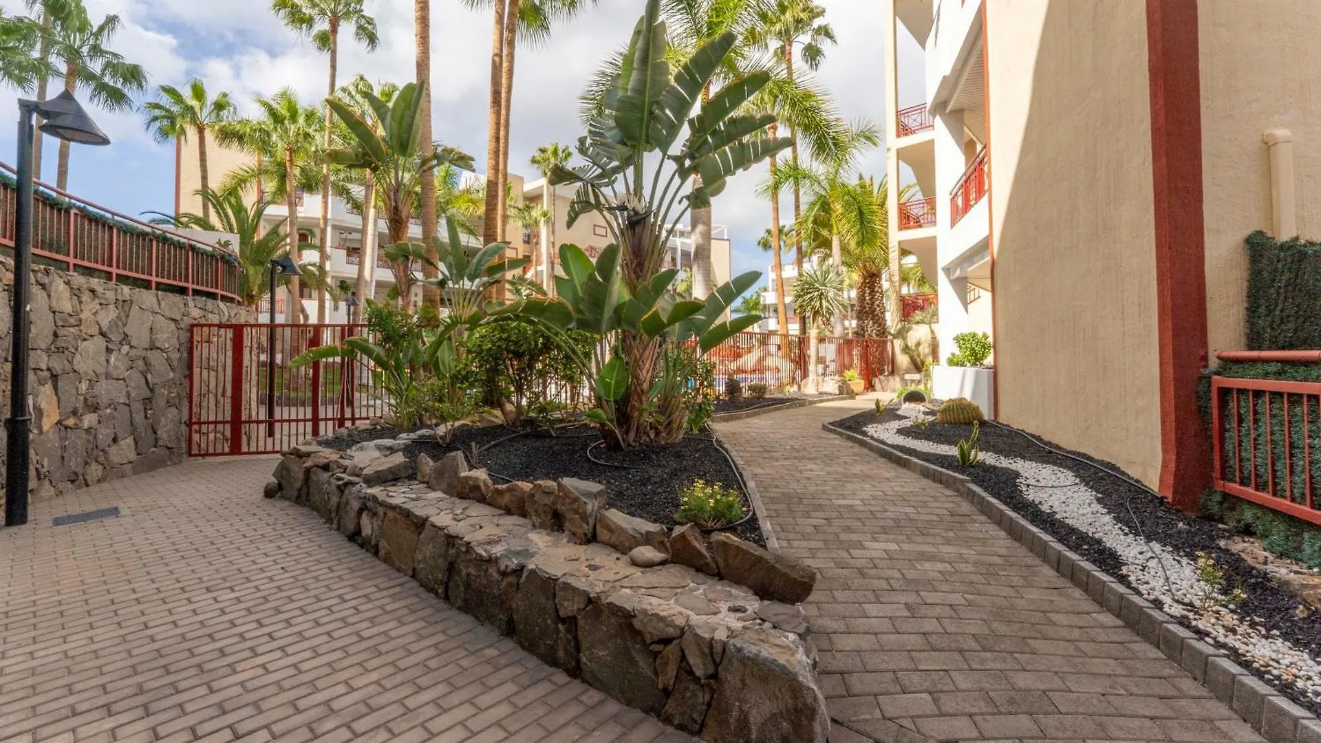 Apartmán Luma Ocean View Balcony Palm-mar 0*,